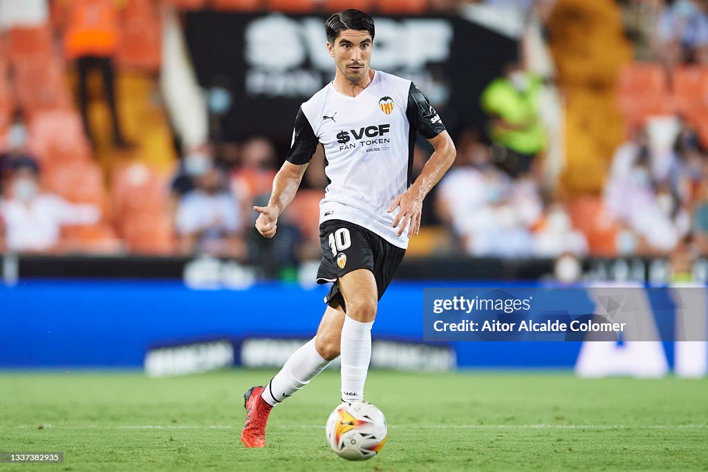 Valencia CF v Deportivo Alaves - La Liga Santander