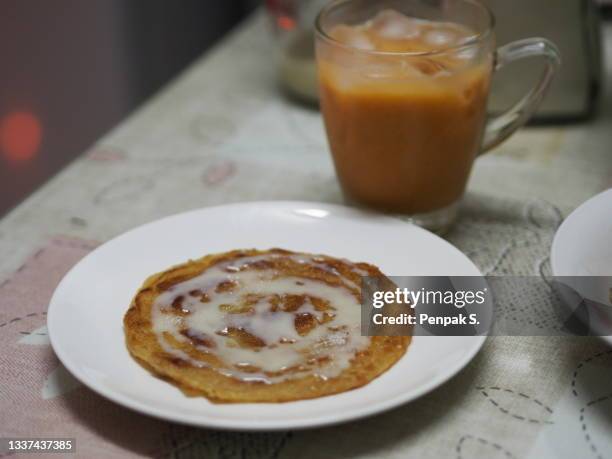 Pure White Roti White Roti Photos and Premium High Res Pictures - Getty Images