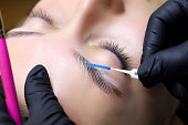 cosmetic procedure for laminating eyebrows