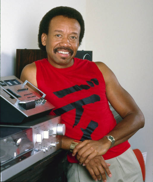 Singer Maurice White portraits at home, August 27, 1985 in Los Angeles, California.