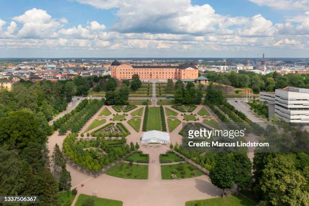 uppsala castle and botanical gardens - uppsala stock pictures, royalty-free photos & images