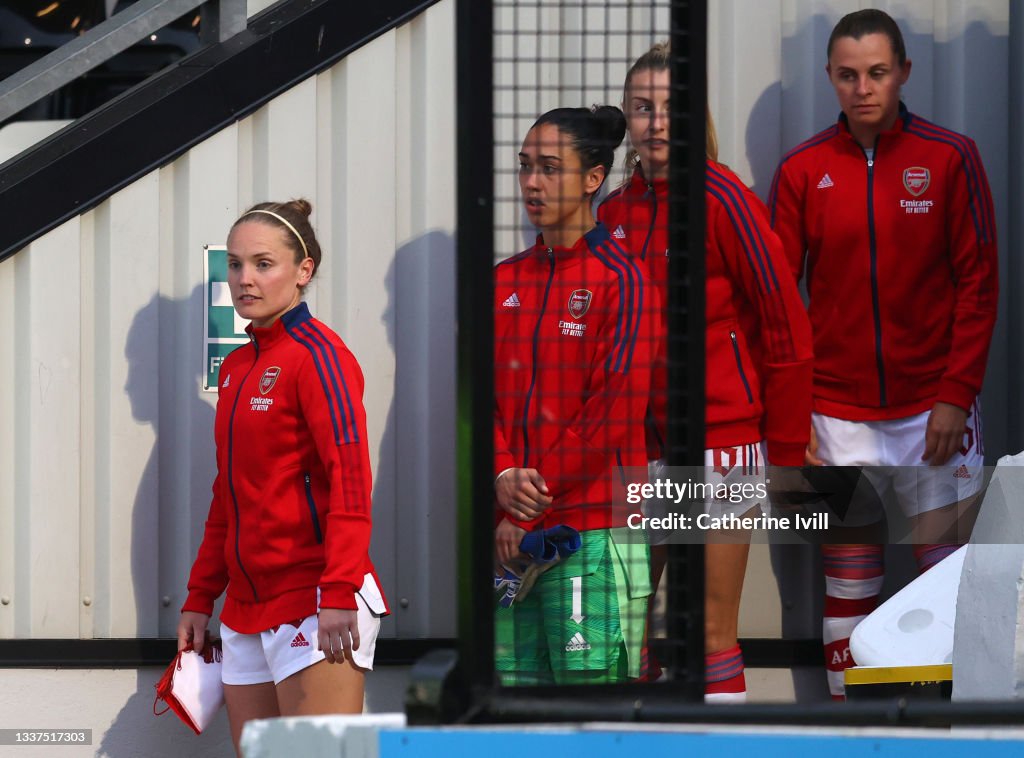 Arsenal v Slavia Prague - UEFA Women's Champions League