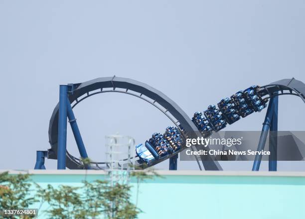 China Universal Rides Universal Studios Roller Coaster Photos and Premium High Res Pictures ...