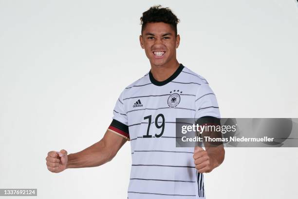 Lion Semic poses during the Germany U19 team presentation on September 01, 2021 in Villingen-Schwenningen, Germany.