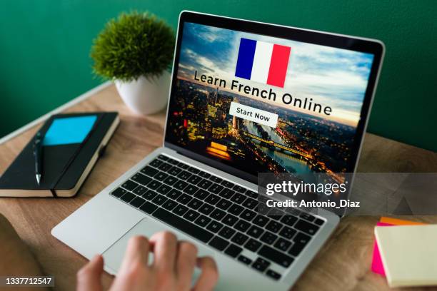 Common Mistakes to Avoid When Learning French Online