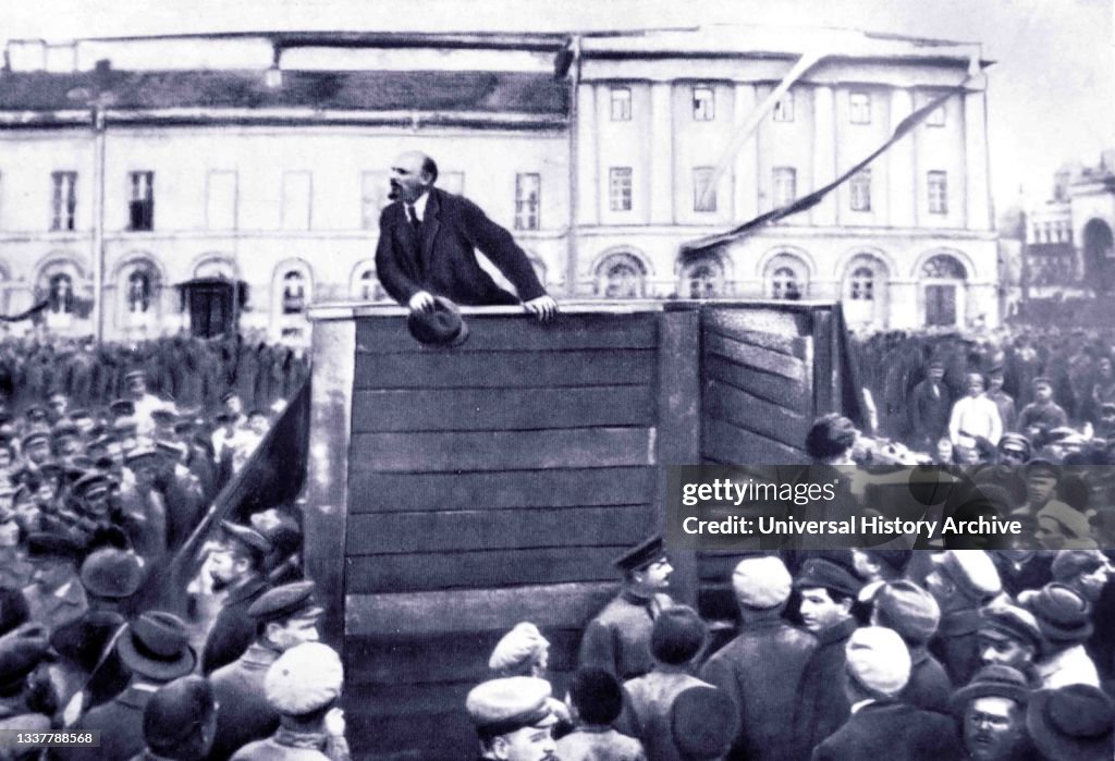 Vladimir Lenin speaking in Moscow to Red Army soldier.