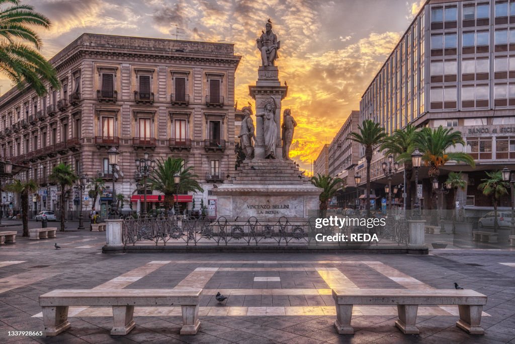 Sunset on the Commemorative Statue dedicated to Vincenzo Bellini in Piazza Stesicoro square. composer of the nineteenth century. Sicily. Catania. Square