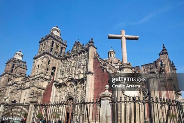Mexico City Metropolitan Cathedral. Catedral Metropolitana on the Plaza de la Constituci—n. Plaza del Z—calo in Downtown Mexico City.
