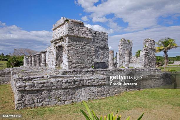 Ancient Maya ruins at Tulum, pre-Columbian Mayan walled city, Quintana Roo, Yucat‡n Peninsula, Mexico.