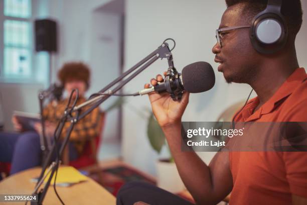 welcome to our podcast - radio dj stock pictures, royalty-free photos & images
