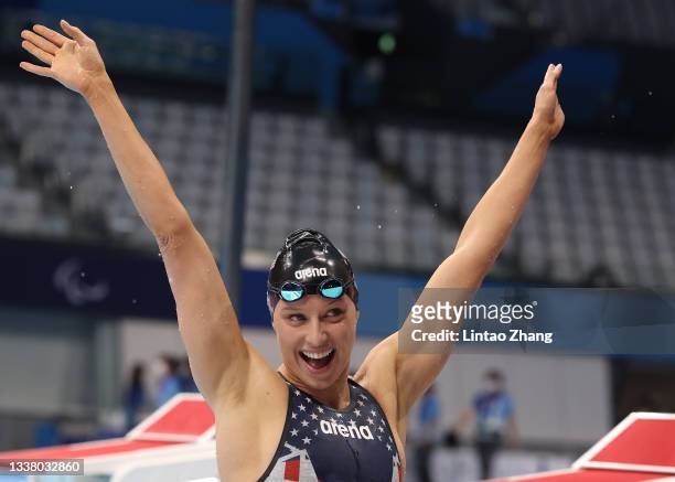 Jessica Long of Team United States celebrates winning the gold medal after competing in the Women's 100m Butterfly - S8 Final Women's 100m Butterfly...