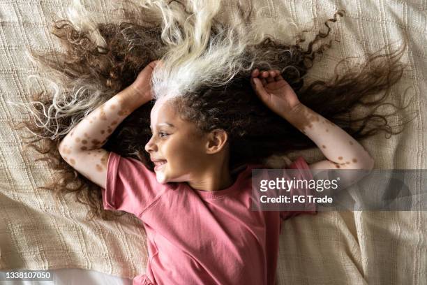 3,615 White Hair Girl Photos and Premium High Res Pictures - Getty Images