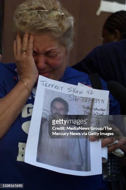 Geraldine Shaw, mother of Jefferey Shaw, breaks down as she talks about her son who has been missing since Tuesday. Jefferey and father of two,...