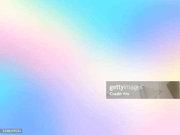 illustrazioni stock, clip art, cartoni animati e icone di tendenza di smooth blend arcobaleno bagliore sfondo astratto - holographic foil