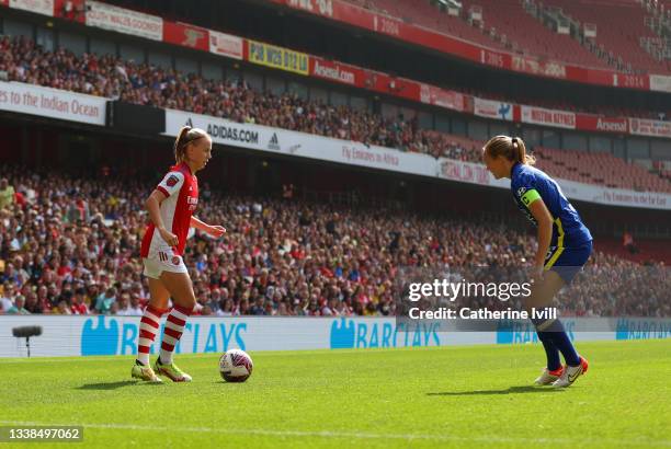 General view as Beth Mead of Arsenal takes on Magdalena Eriksson of Chelsea during the Barclays FA Women's Super League match between Arsenal Women...