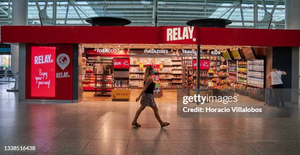 Relay Shop Relay (Shop) Photos and Premium High Res Pictures - Getty Images