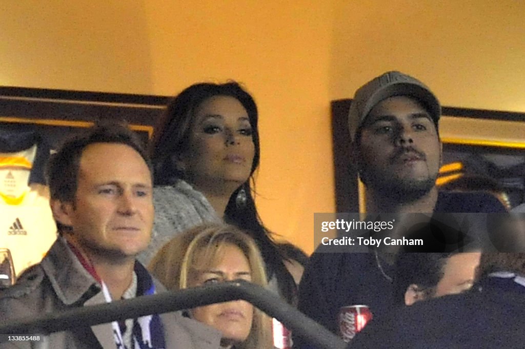 Celebrities Attend the 2011 MLS Cup - Houston Dynamo v Los Angeles Galaxy