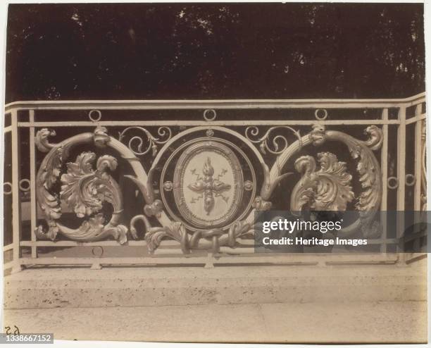 Versailles, Grand Trianon, 1905. A work made of albumen print. Artist Eugene Atget.
