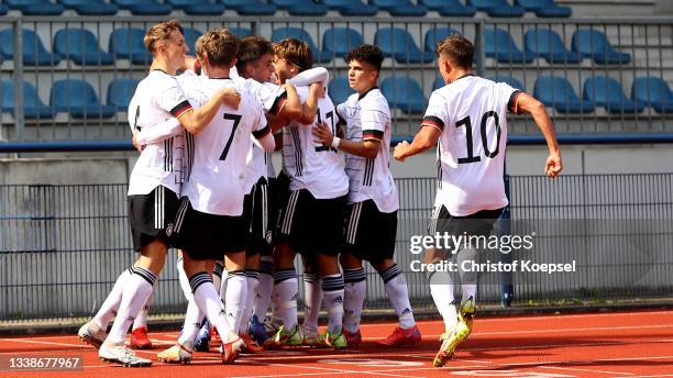 The team of Germany celebrates the second goal uring the KOMM MIT U17 Four Nations Tournament match between Germany U17 and Italy U17 at Wedau...