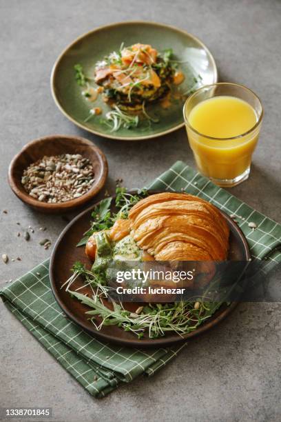 healthy meals for breakfast - serving dish imagens e fotografias de stock