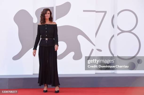 Anna Mouglalis attends the red carpet of the movie "L'Evenement" during the 78th Venice International Film Festival on September 06, 2021 in Venice,...