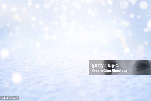 snow surface during snowfall - sparks nevada - fotografias e filmes do acervo