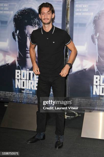 Actor Pierre Niney attends the "Boite Noire" premiere at UGC Cine Cite Des Halles on September 06, 2021 in Paris, France.