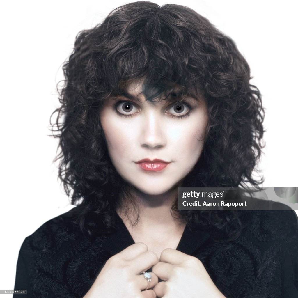Linda R Singer Linda Ronstadt poses for a portrait in Los Angeles, California ...