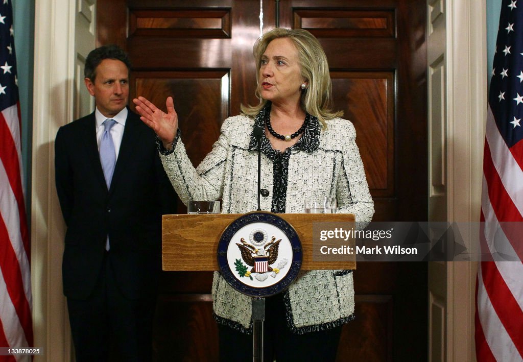 Geithner And Clinton Outline New U.S. Steps To Put Pressure On Iran