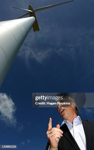 Labour leader Phil Goff speaks to supporters at Brooklyn Wind Turbine on November 22, 2011 in Wellington, New Zealand. New Zealanders will head to...