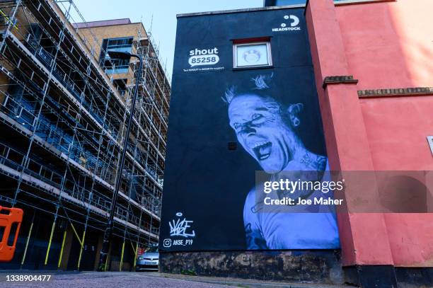 Prodigy Mural Rapper 21 Photos & High Res Pictures - Getty Images