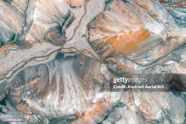 birds-eye perspective showing landmannalaugar, icelandic highlands, iceland - rock strata imagens e fotografias de stock