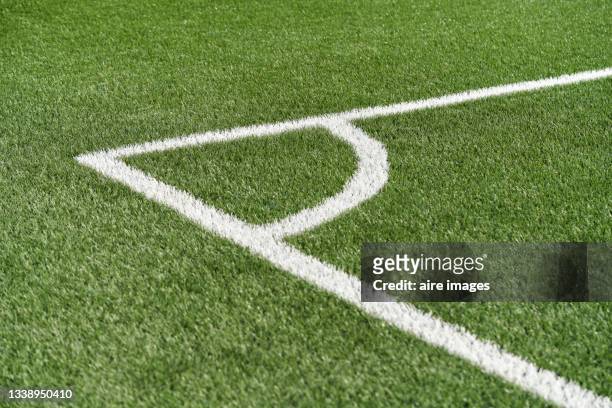 close up of corner in a soccer field on a natural grass field - ta en kurva bildbanksfoton och bilder