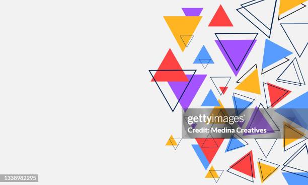 ilustraciones, imágenes clip art, dibujos animados e iconos de stock de fondo abstracto de plantilla geométrica de triángulo colorido - triángulo musical