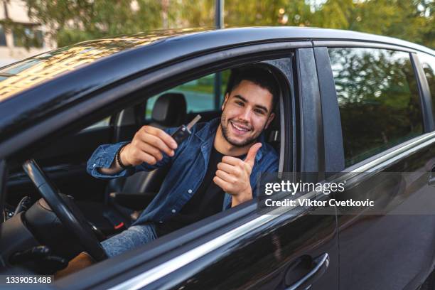 erfolg bringt ihnen alles, was sie wollen - driving license stock-fotos und bilder