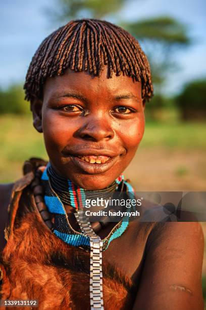 femme de la tribu samai, éthiopie, afrique - hamar photos et images de collection
