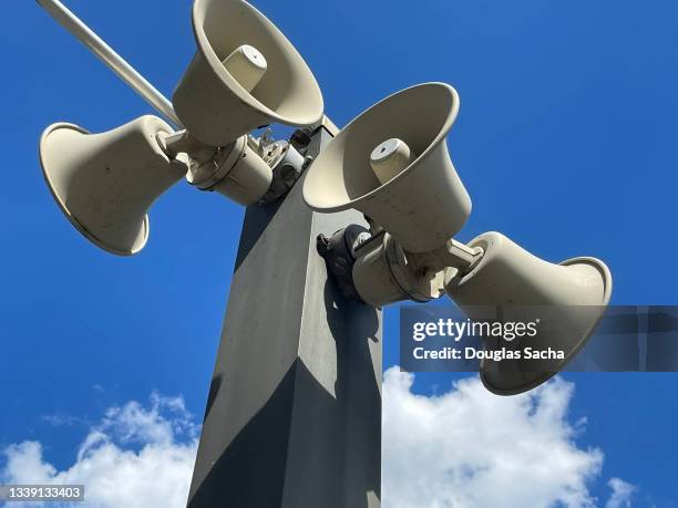 loud speakers for warning siren alarm - emergency siren stock-fotos und bilder