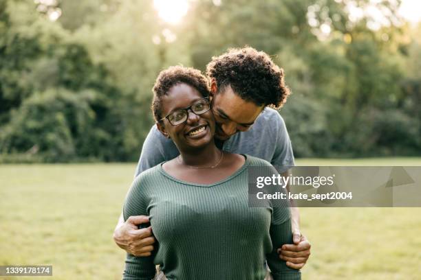 spending time together in nature - couple exercising 30s stock pictures, royalty-free photos & images