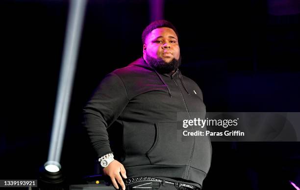 Rod Wave Rapper Photos and Premium High Res Pictures - Getty Images