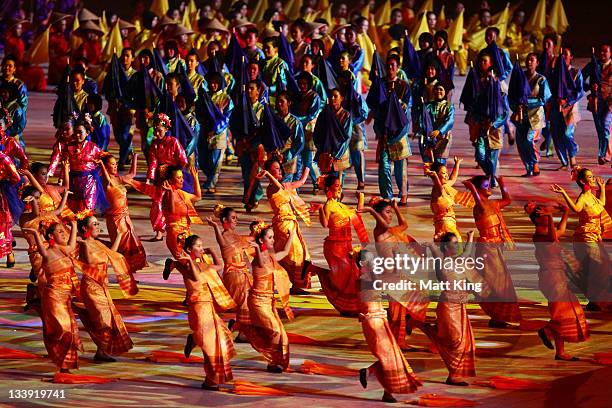 Performers take part in the Closing Ceremony on day 12 of the 2011 Southeast Asian Games at Jakabaring Sports Complex on November 22, 2011 in...