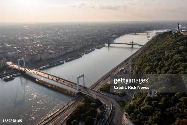 aerial view from elisabeth bridge - budapeste ストックフォトと画像