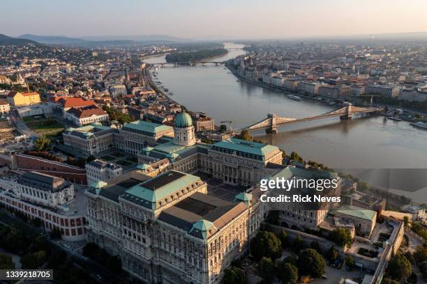 aerial view from buda castle in sunny day - royal palace budapest stock-fotos und bilder
