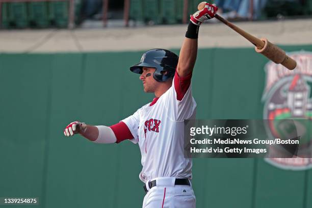 Pawtucket, RI)Pawtucket Red Sox third baseman Will Middlebrooks warms up in the on deck circle during a game at McCoy Stadium in Pawtucket, RI . ....