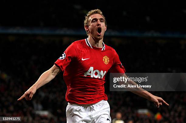 Darren Fletcher of Manchester United celebrates scoring his team's second goal during the UEFA Champions League Group C match between Manchester...
