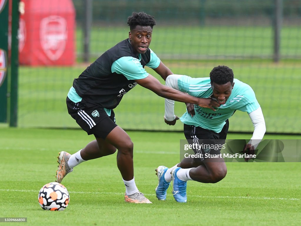 Arsenal Training Session