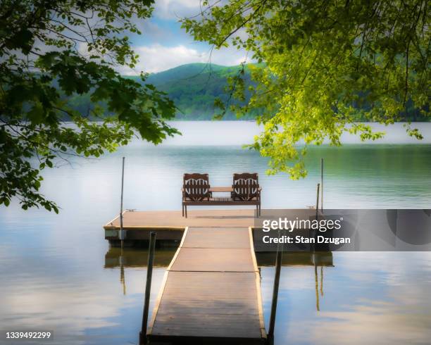 time to relax on rural peaceful lake - connecticut stockfoto's en -beelden
