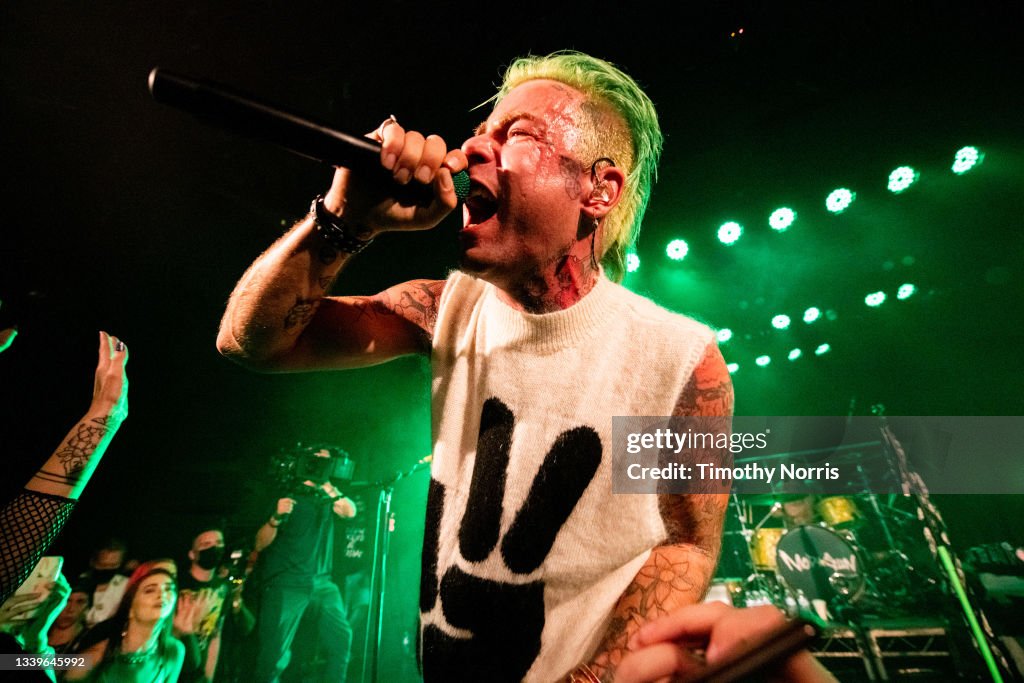 Mod Sun Rapper Mod Sun performs at The Roxy Theatre on September 10, 2021 in West ...