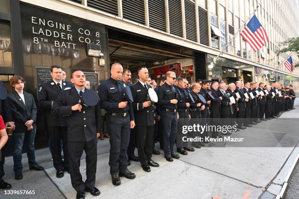 Fdny Ladder 8 Photos And Premium High Res Pictures Getty Images fdny-ladder-8-photos-and-premium-high-res-pictures-getty-images