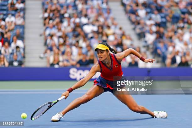 Emma Raducanu of Great Britain lunges to return the ball in the second set against Leylah Annie Fernandez of Canada during their Women's Singles...