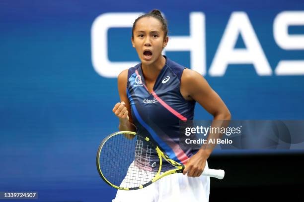 Leylah Annie Fernandez of Canada reacts after breaking Emma Raducanu of Great Britain in the second set during their Women's Singles final match on...